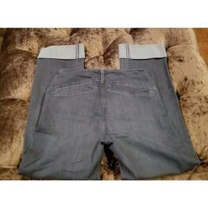 NYDJ Not Your Daughters Jeans Cropped jeans, Lift Tuck, capris size 2